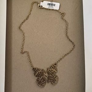Francesca’s butterfly necklace NWT